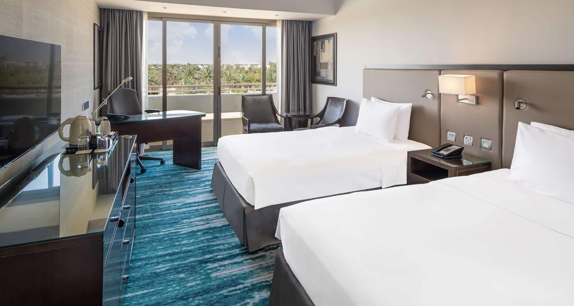 Radisson Blu Hotel and Resort, Al Ain - Superior Twin with Balcony