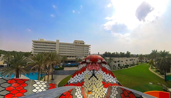 Radisson Blu Hotel and Resort, Al Ain - Cobra Waterslide