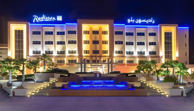 Radisson Blu Hotel and Resort, Sohar - Exterior