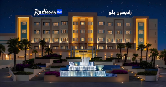 Radisson Blu Hotel and Resort, Sohar - Hotel Exterior