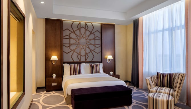Radisson Blu Hotel, Sohar - Business Class Room