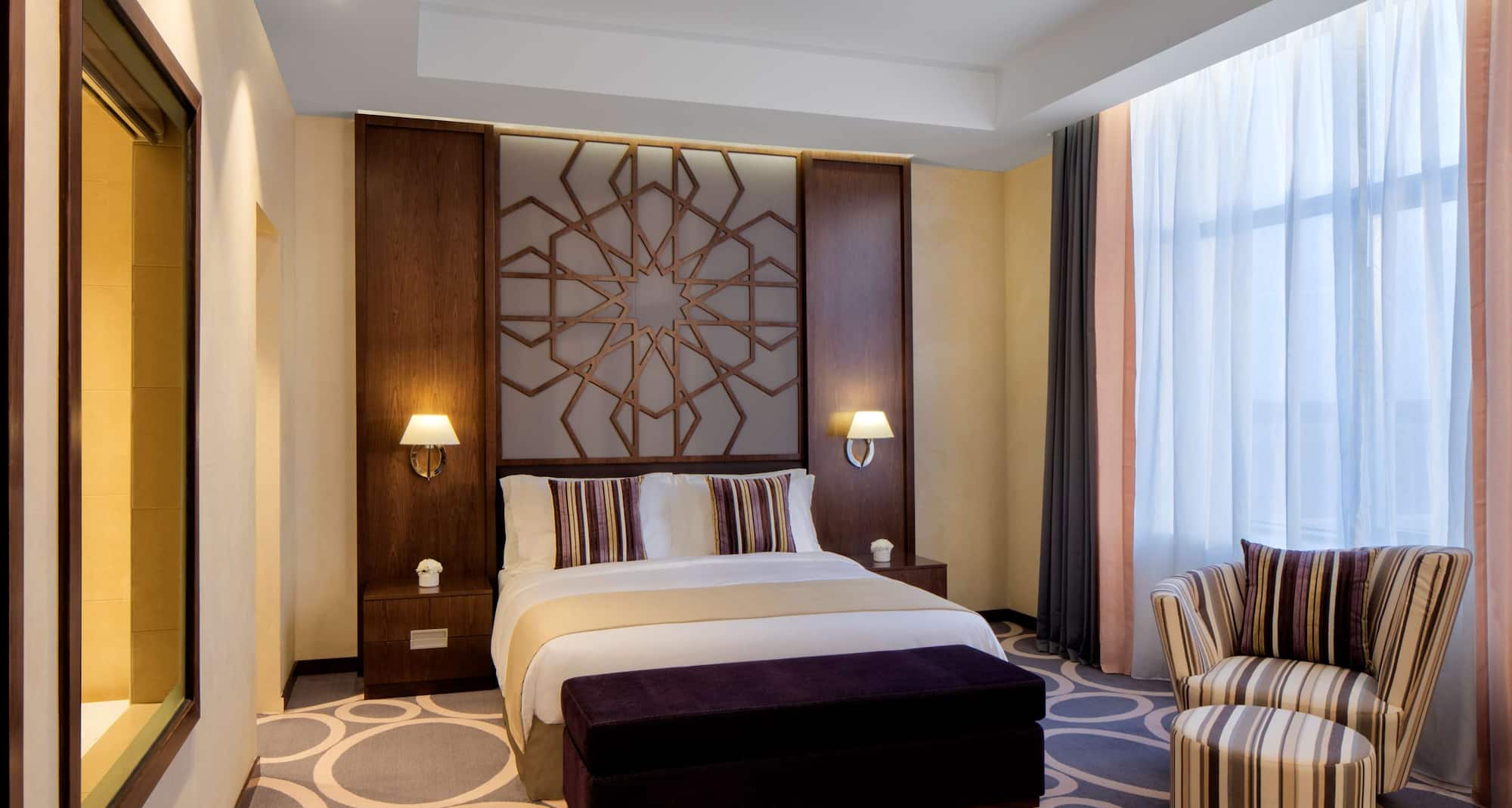 فندق ومنتجع راديسون بلو، صحار - غرفة درجة الأعمال