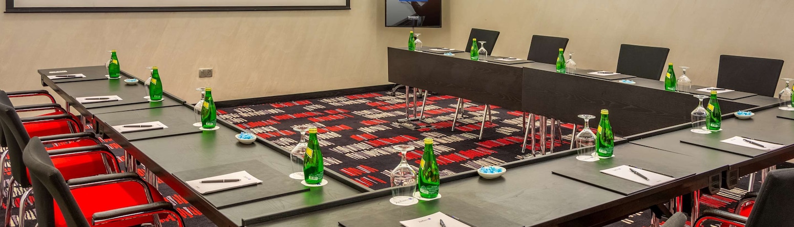 Radisson Blu Hotel and Resort, Sohar - Al Misk meeting room U-shape set-up