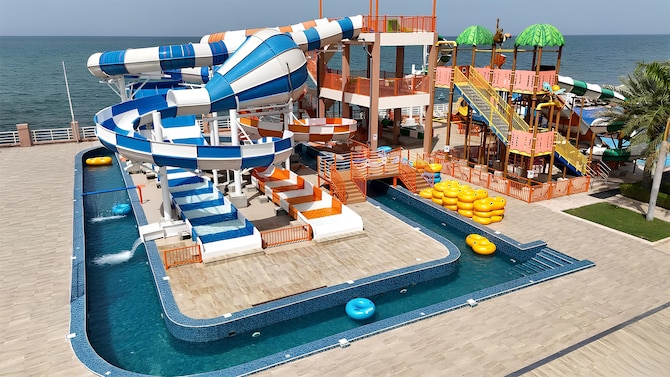 Radisson Blu Hotel and Resort, Sohar - Lazy River