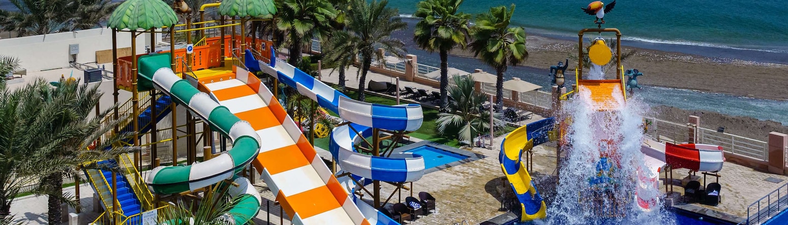 Radisson Blu Hotel and Resort, Sohar - download