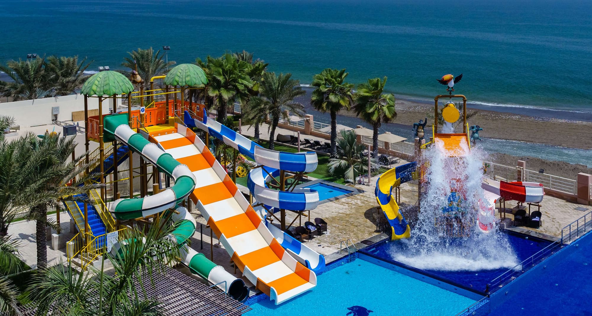 Radisson Blu Hotel & Resort, Sohar - download