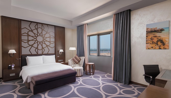 Radisson Blu Hotel & Resort, Sohar - Junior Suite Room