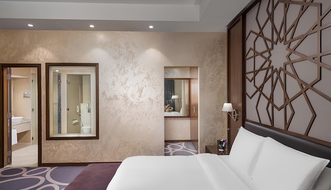 Radisson Blu Hotel & Resort, Sohar - Junior Suite Room