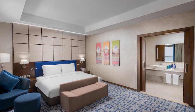 Radisson Blu Hotel & Resort, Sohar - Presidential Suite - Ocean View