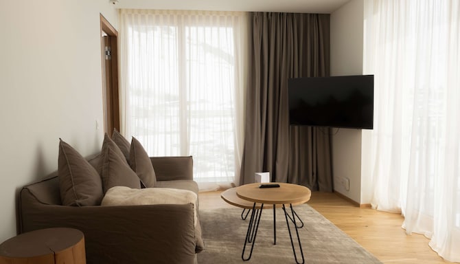 Radisson Blu Hotel, Reussen Andermatt - Living room