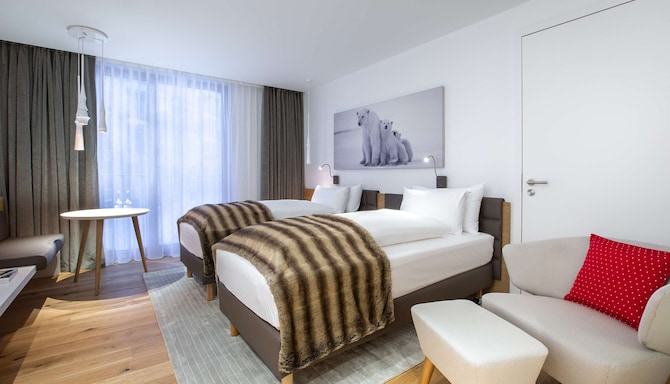 Radisson Blu Hotel, Reussen Andermatt – Standard Zimmer – 2 Einzelbetten