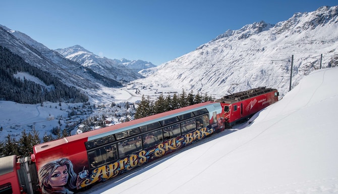 Radisson Blu Hotel, Reussen Andermatt - Train après-ski