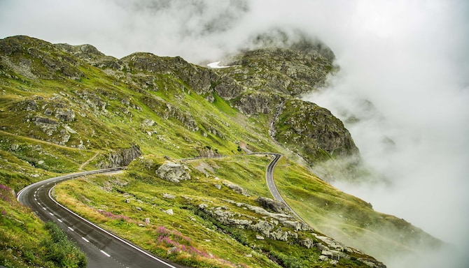 Radisson Blu Hotel Reussen, Andermatt - Susten Pass Road