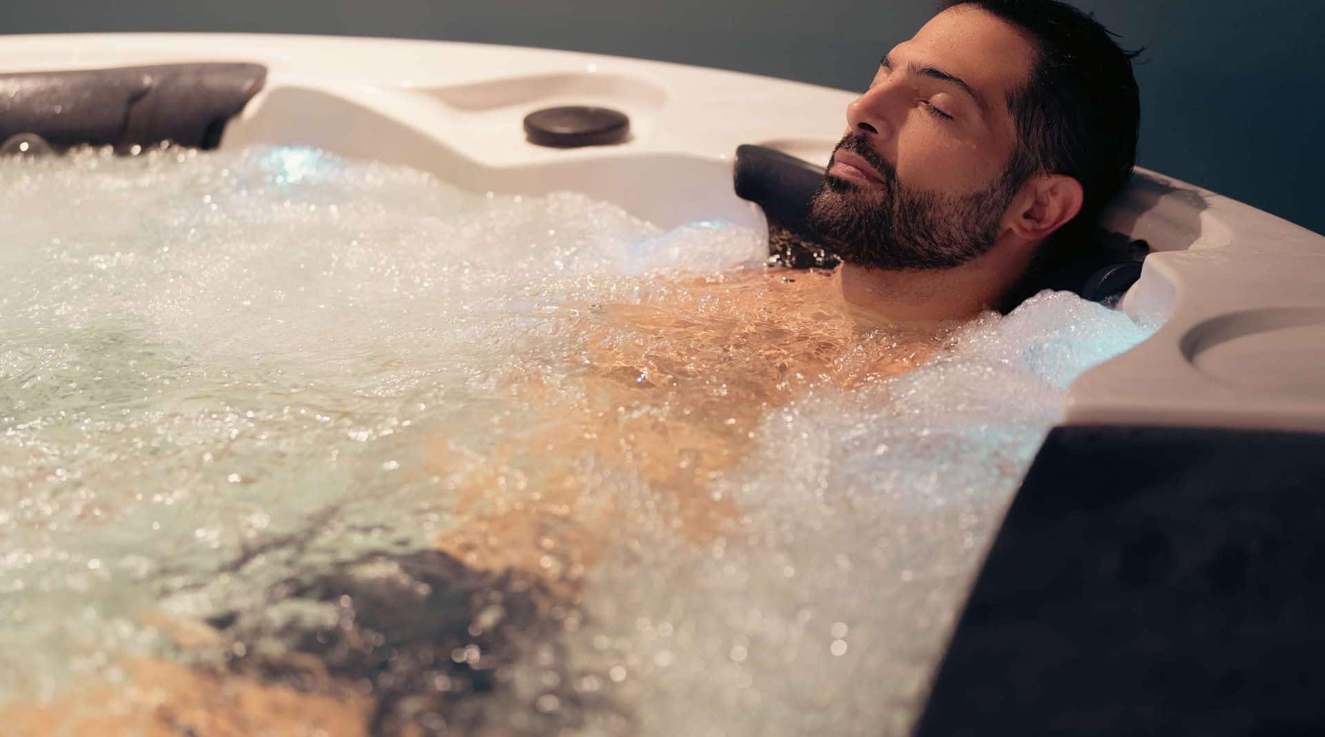 Radisson Blu Hotel, Riyadh Convention and Exhibition Center - Lifestyle Jacuzzi