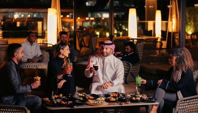 Radisson Blu Hotel, Riyadh Convention and Exhibition Center - The Terrace