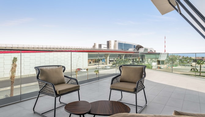 Radisson Blu Hotel, Riyadh Convention & Exhibition Center - Royal Suite with lounge access