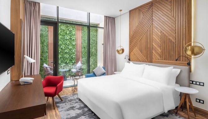 Radisson Blu Hotel, Riyadh Qurtuba - Standard Room with terrace