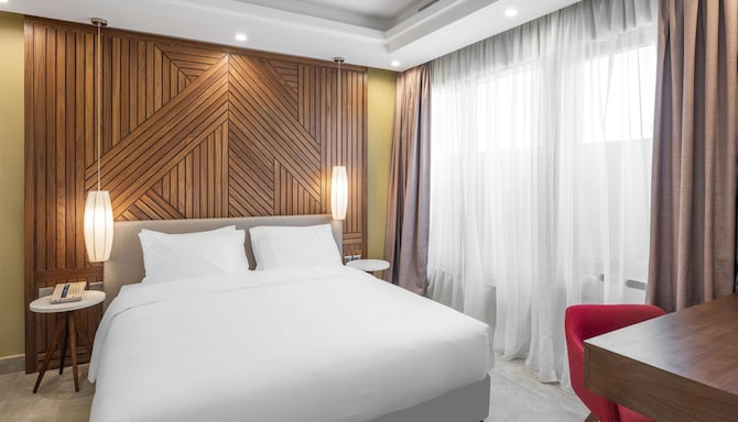 Radisson Blu Hotel, Riyadh Qurtuba - Master bedroom- Villa