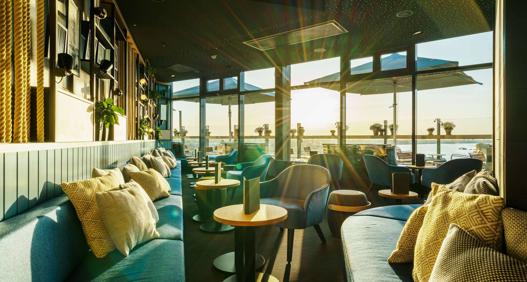 Radisson Blu Hotel, Rostock - Rooftop Bar KAI40