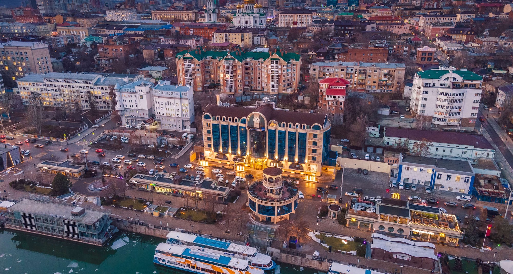 Radisson Blu Hotel, Rostov-on-Don - Hotel exterior - view from above
