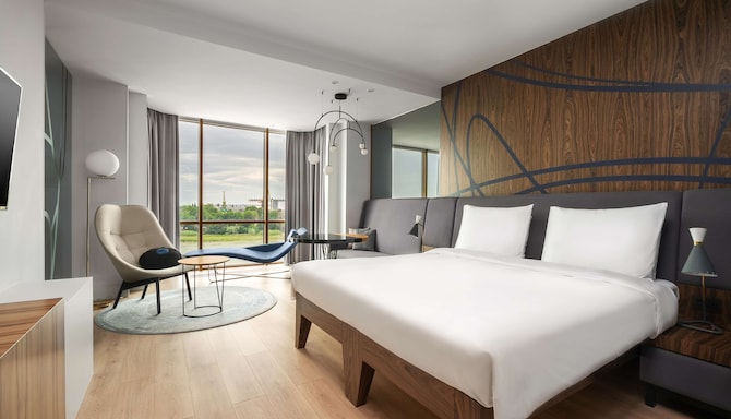 Radisson Blu Hotel, Rostov-on-Don - Superior view in Don king size bed
