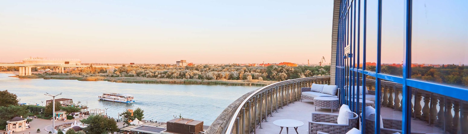 Radisson Blu Hotel, Rostov-on-Don - One Bedroom Suite terrace