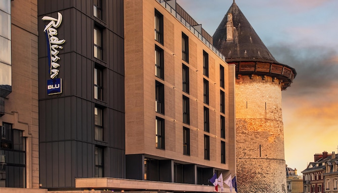 Radisson Blu Hotel, Rouen Centre - Hotel Exterior