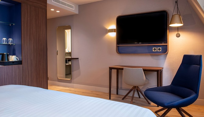 Radisson Blu Hotel, Rouen Centre - Premium Room & Superior Room
