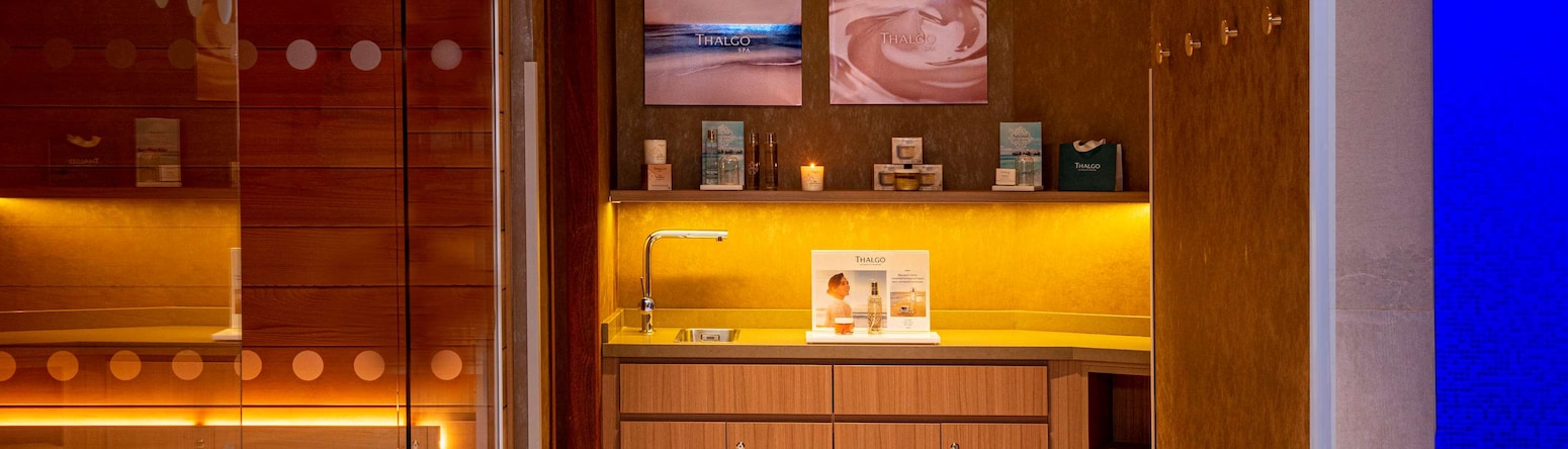 Radisson Blu Hotel, Rouen Centre - Urban Spa by Thalgo Features