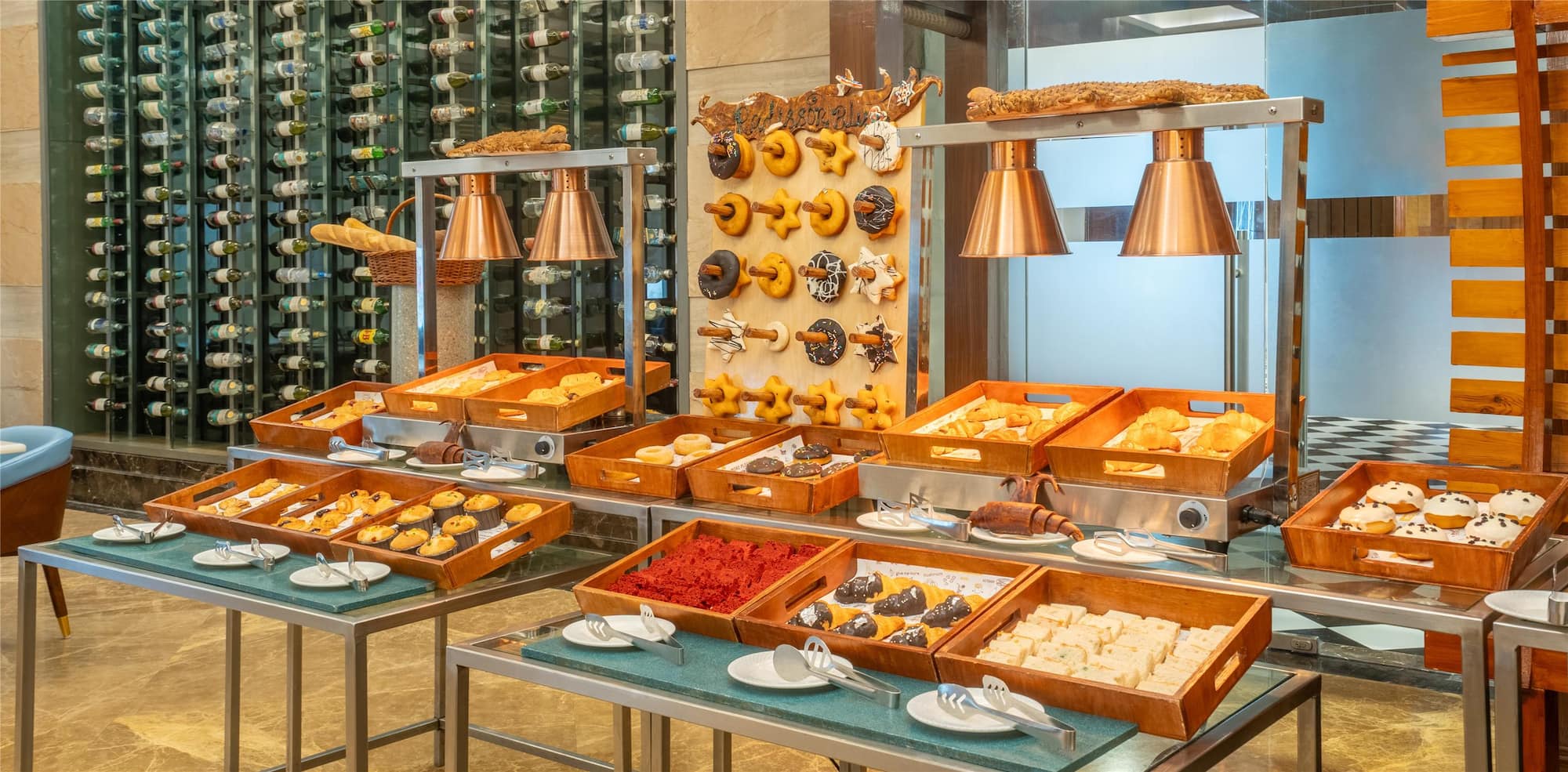 Radisson Blu Hotel, Rudrapur - Restaurant Breakfast Bakery