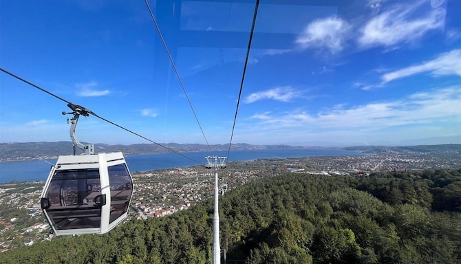 Radisson Blu Hotel, Sakarya - Cable car