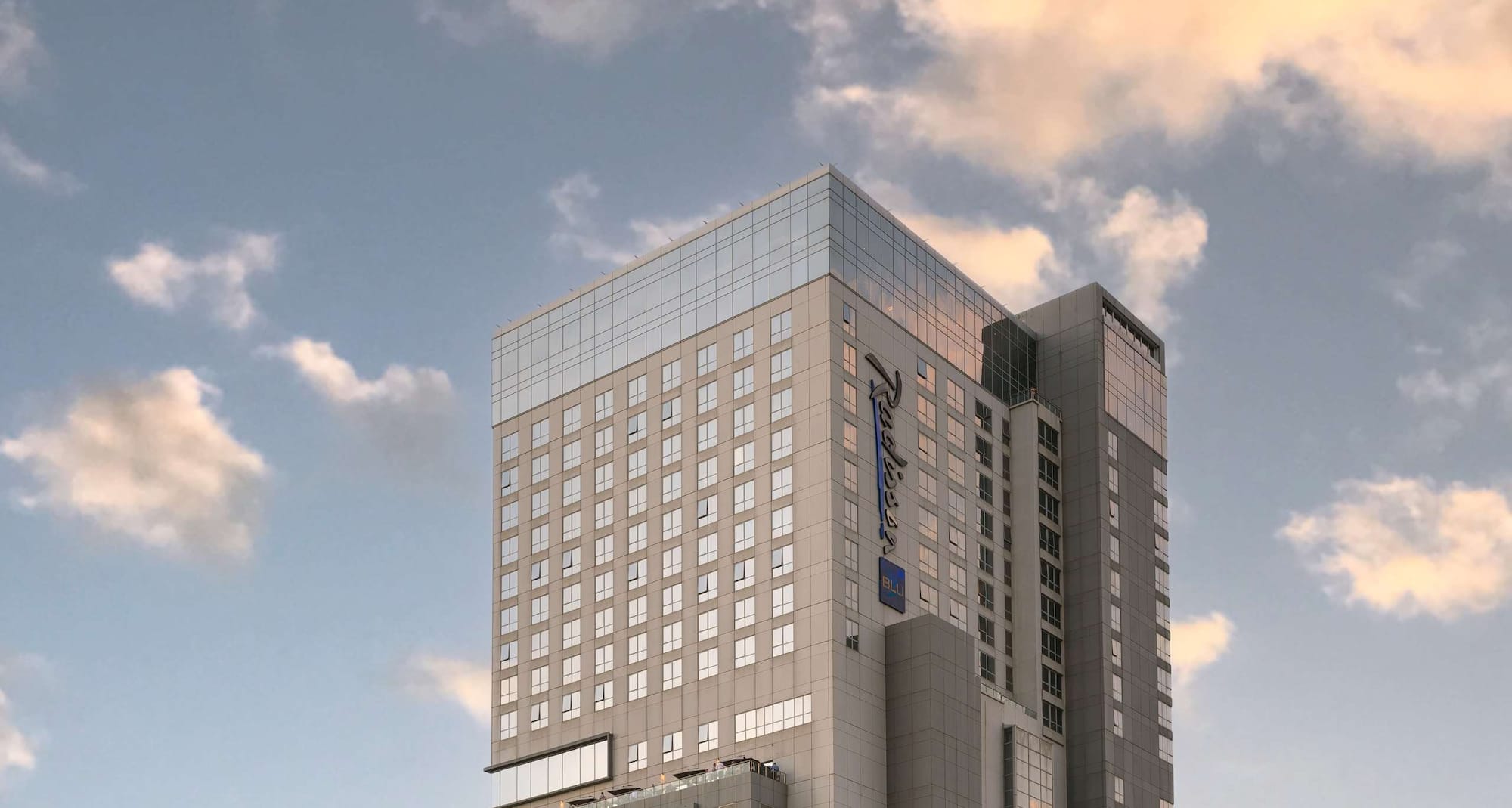 Radisson Blu Hotel Sandton, Johannesburg - Exterior