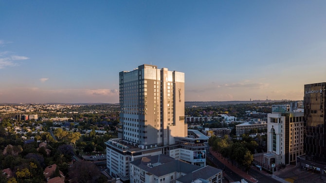 Radisson Blu Hotel Sandton, Johannesburg - Exterior