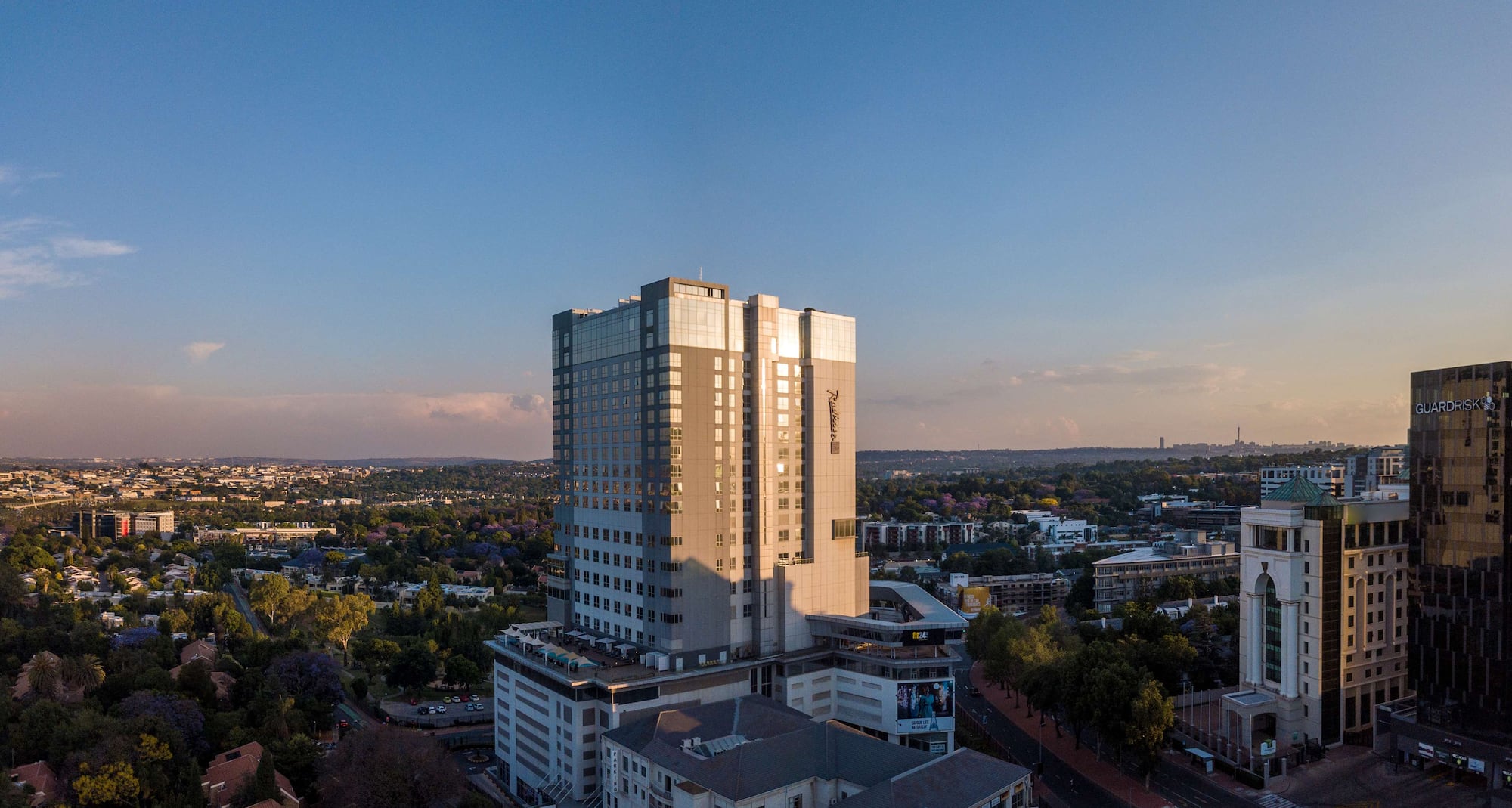 Radisson Blu Hotel Sandton, Johannesburg - Exterior