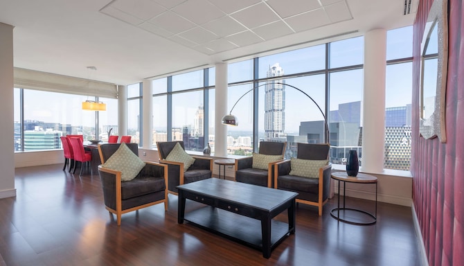 Radisson Blu Hotel Sandton, Johannesburg - Two Bedroom Suite