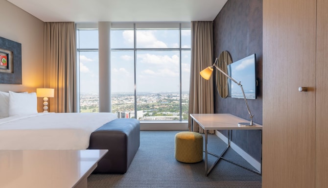 Radisson Blu Hotel Sandton, Johannesburg - Three Bedroom Suite