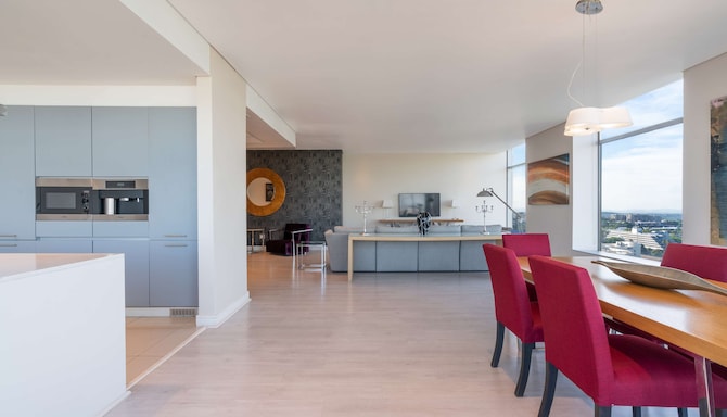 Radisson Blu Hotel Sandton, Johannesburg - Presidential Suite