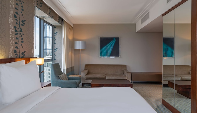 Radisson Blu Hotel Sandton, Johannesburg - Suite