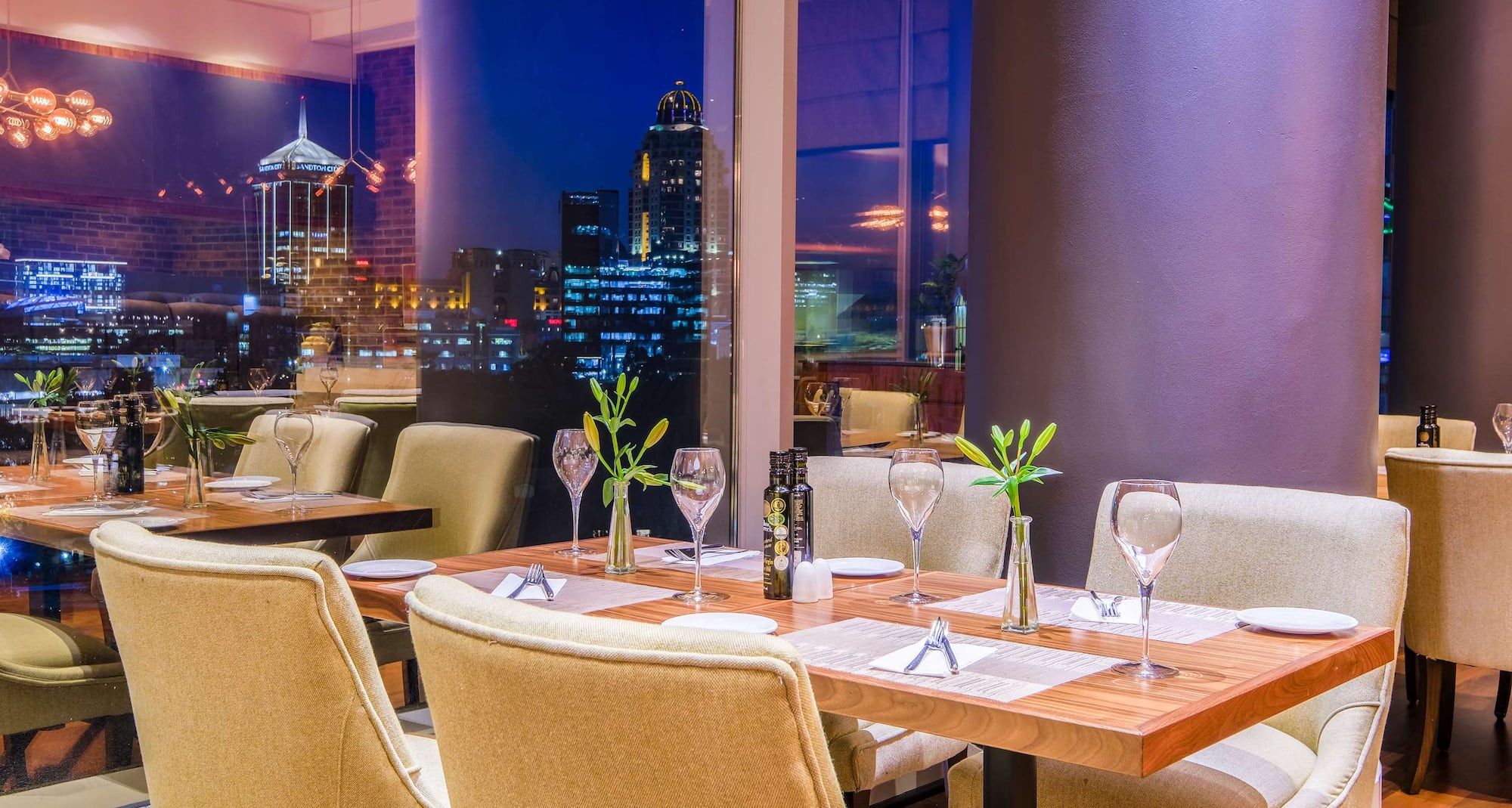 Radisson Blu Hotel Sandton, Johannesburg - Meeting room