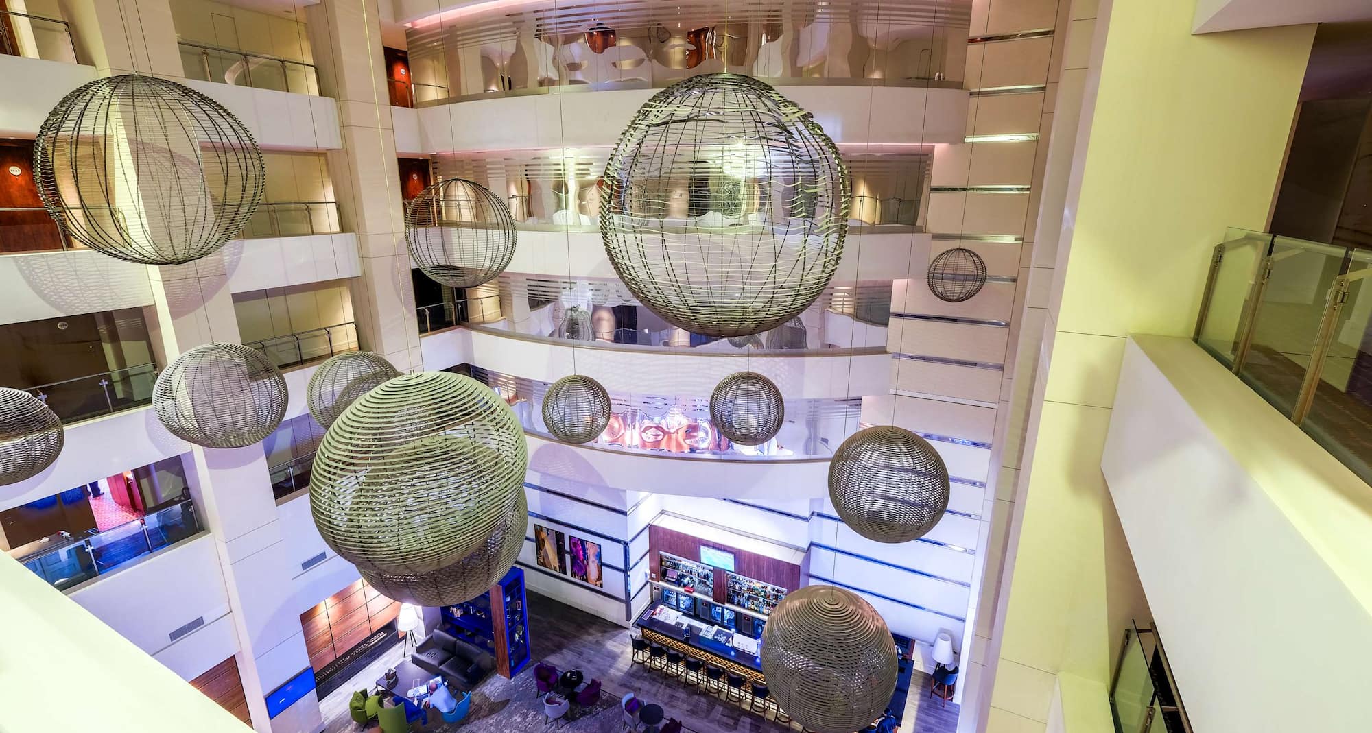 Radisson Blu Hotel Sandton, Johannesburg - Restaurant