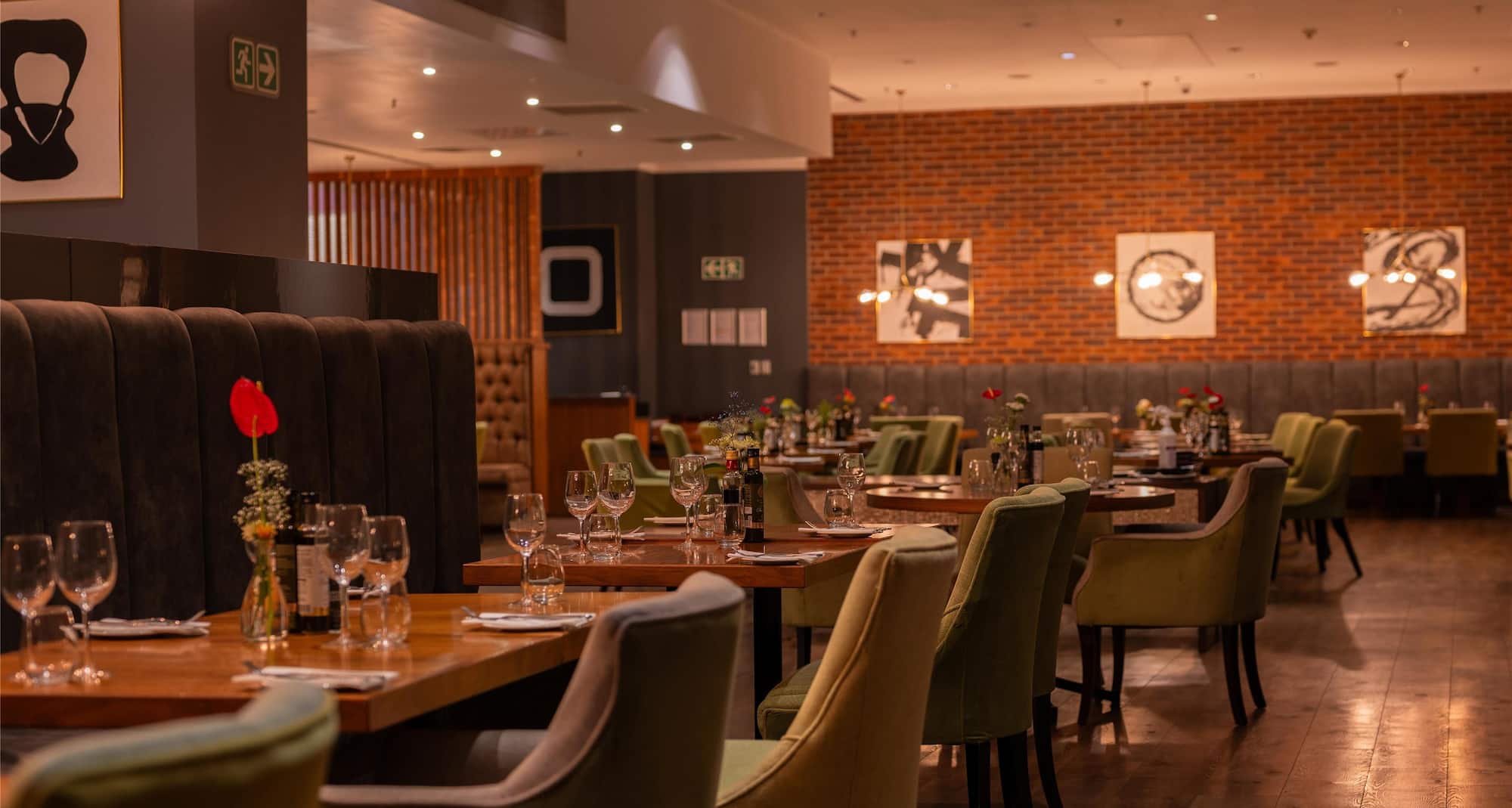 Radisson Blu Hotel Sandton, Johannesburg - Vivace Restaurant