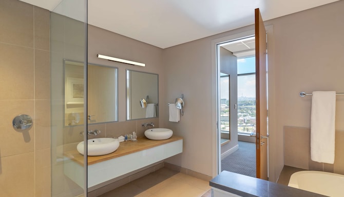Radisson Blu Hotel Sandton, Johannesburg - 客房/住宿