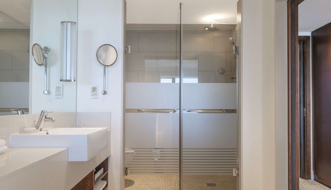 Hotel Rooms & Suites - Radisson Blu Sandton, Johannesburg