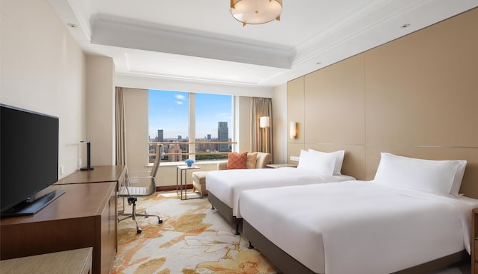 Radisson Blu Hotel, Shanghai New World - Superior Room