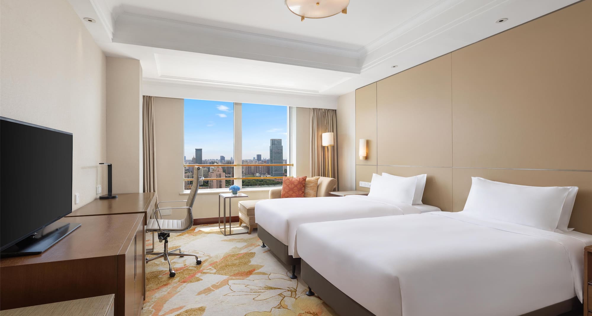 Radisson Blu Hotel, Shanghai New World - Superior Room