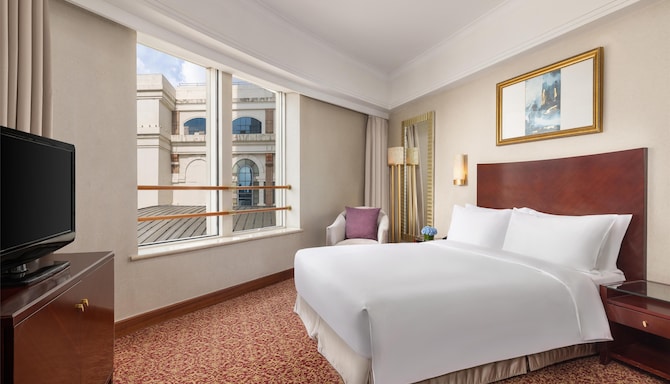 Radisson Blu Hotel, Shanghai New World - Superior Room