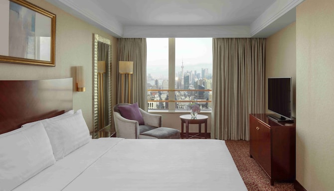 Radisson Blu Hotel, Shanghai New World - Junior Suite Room