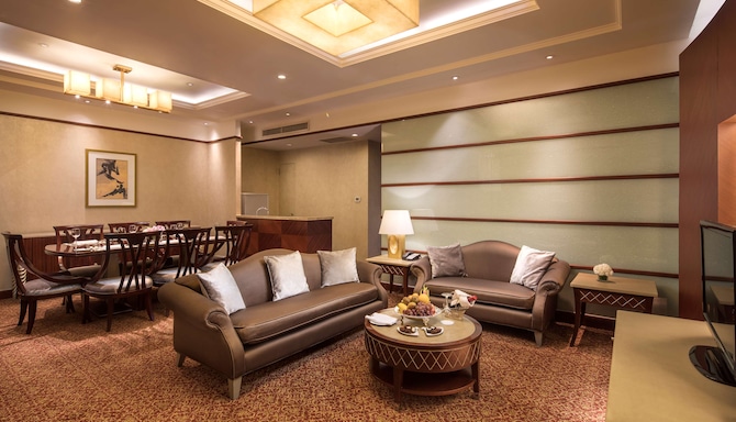 Radisson Blu Hotel, Shanghai New World - Family Suite