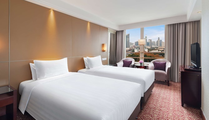 Radisson Blu Hotel, Shanghai New World - Junior Suite Twim Room