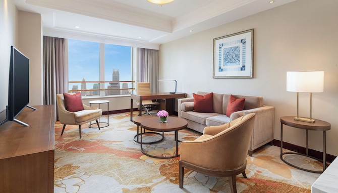 Radisson Blu Hotel, Shanghai New World - Business Class Deluxe Suite - Living Room